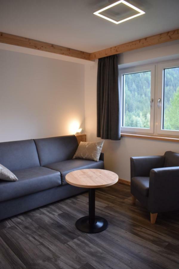Hotel Crepes De Sela Campitello di Fassa Esterno foto
